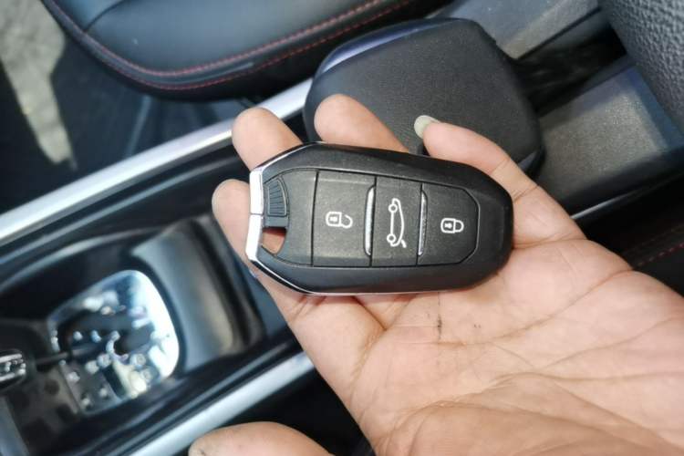 Used Citroen C3-XR 2015 1.6THP Automatic Smart Model Vehicle Key