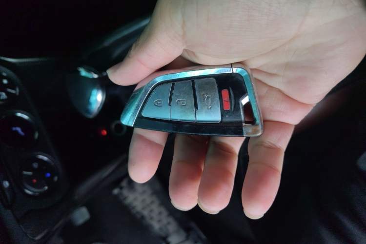 Used Citroen C3-XR 2015 1.6THP Automatic Flagship Model Vehicle Key