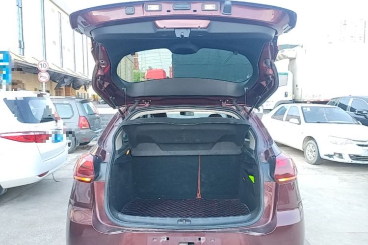 Used Citroen C3-XR 2015 1.6L Automatic Smart Version Trunk