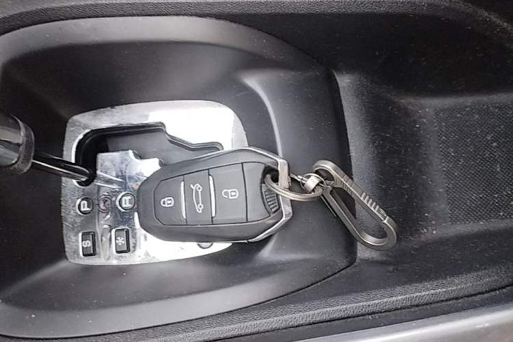 Used Citroen C3-XR 2015 1.6L Automatic Smart Version Vehicle Key