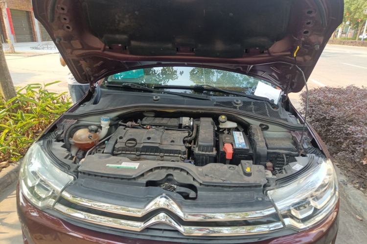Used Citroen C3-XR 2015 1.6L Automatic Pioneer Model Engine Bay