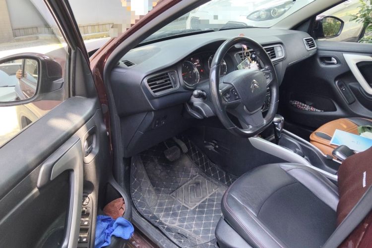 Used Citroen C3-XR 2015 1.6L Automatic Pioneer Model Driver Seat