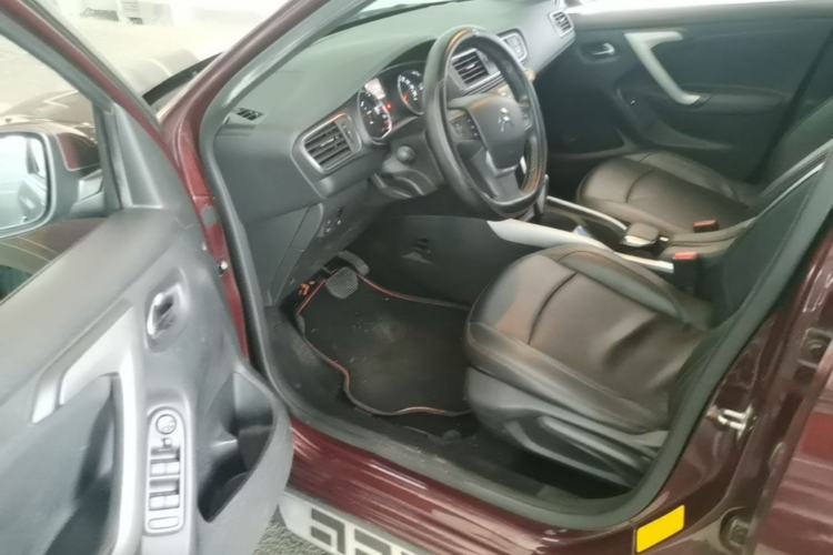 Used Citroen C3-XR 2015 1.6L Automatic Smart Version Driver Seat