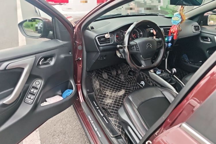 Used Citroen C3-XR 2015 1.6L Manual Pioneer Model Driver Seat