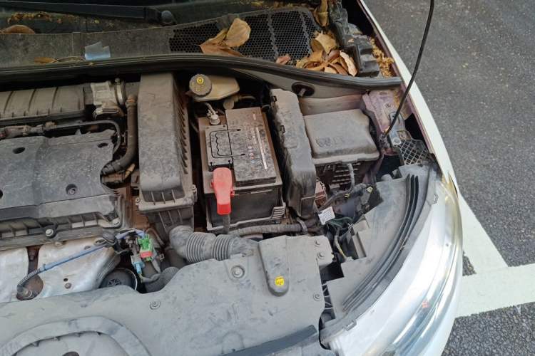 Used Citroen C3-XR 2015 1.6L Manual Pioneer Model Engine Bay Left