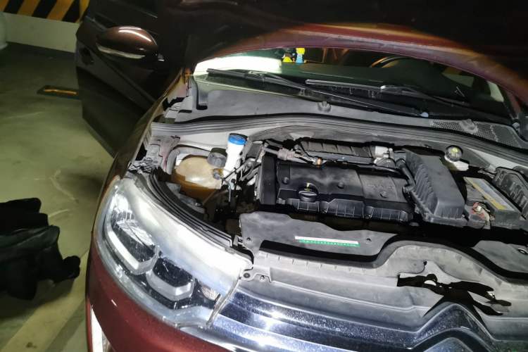 Used Citroen C3-XR 2015 1.6L Automatic Pioneer Model Engine Bay Right