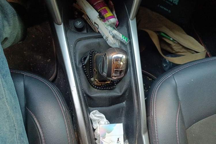Used Citroen C3-XR 2015 1.6L Manual Pioneer Model Gear Lever