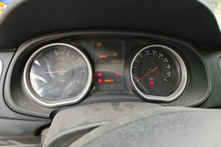 Used Citroen C3-XR 2015 1.6L Automatic Fashion Model Instrument Cluster