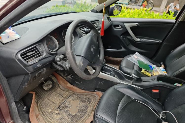 Used Citroen C3-XR 2015 1.6L Automatic Fashion Model Left Front Seat