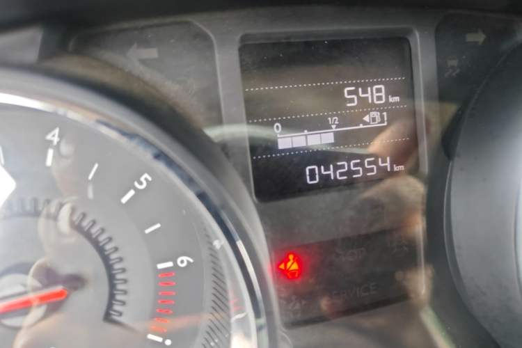 Used Citroen C3-XR 2015 1.6L Manual Pioneer Model Odometer Close Up