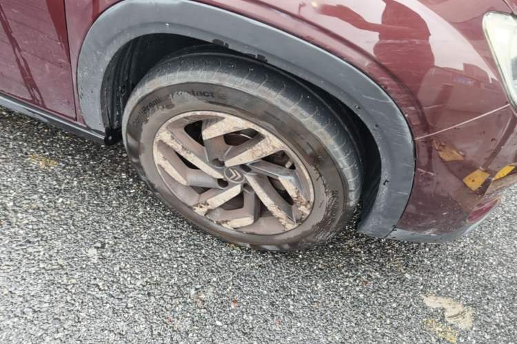 Used Citroen C3-XR 2015 1.6L Automatic Pioneer Model Right Front Wheel Hub