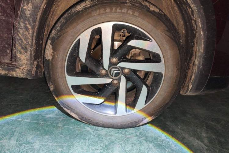 Used Citroen C3-XR 2015 1.6L Manual Pioneer Model Right Front Wheel Hub