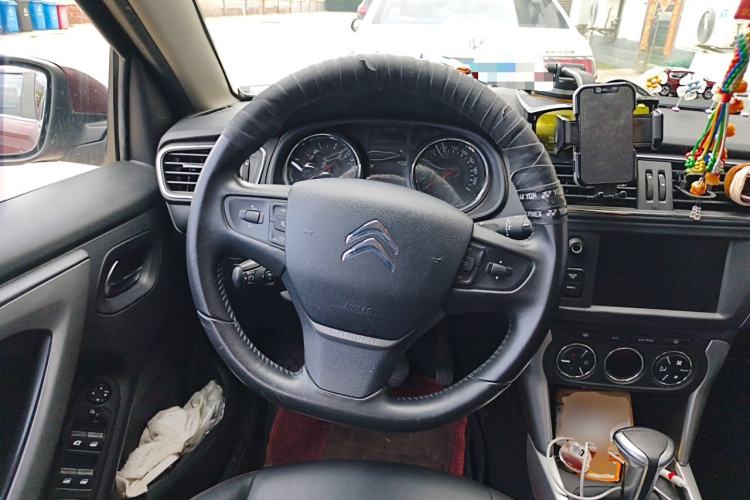 Used Citroen C3-XR 2015 1.6L Automatic Smart Version Steering Wheel
