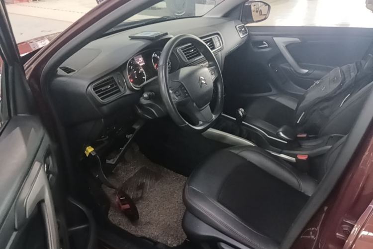 Used Citroen C3-XR 2015 1.6L Manual Pioneer Model Driver Seat