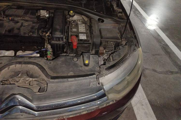 Used Citroen C3-XR 2015 1.6L Manual Pioneer Model Engine Bay Left