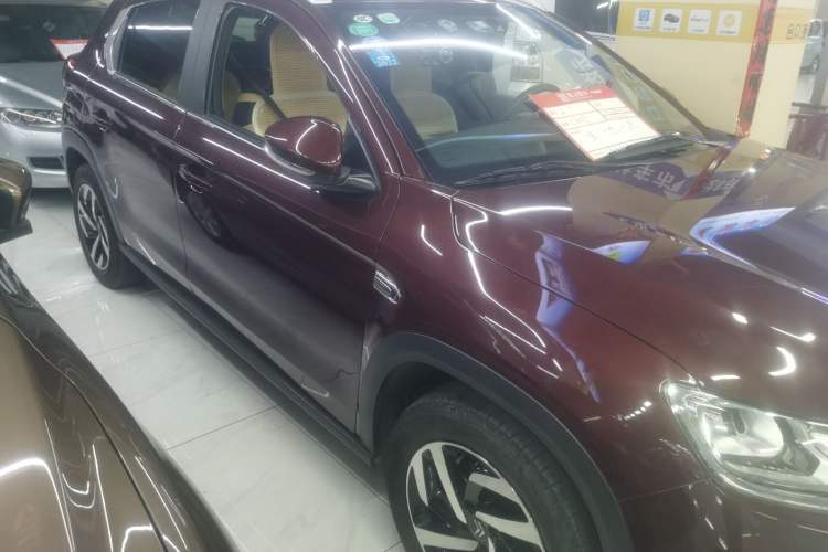 Used Citroen C3-XR 2015 1.6L Automatic Pioneer Model Exterior 2