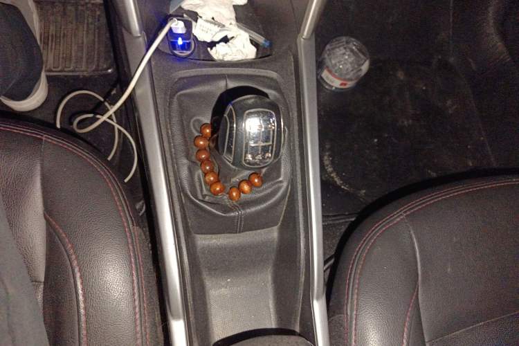 Used Citroen C3-XR 2015 1.6L Manual Pioneer Model Gear Lever