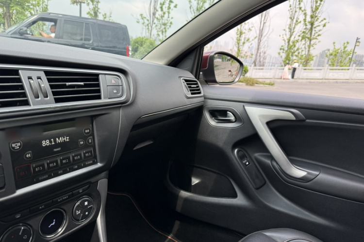 Used Citroen C3-XR 2015 1.6L Manual Pioneer Model Interior 5