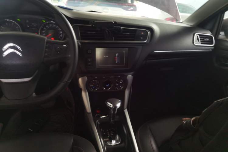 Used Citroen C3-XR 2015 1.6THP Automatic Smart Model Audio And AC Panel