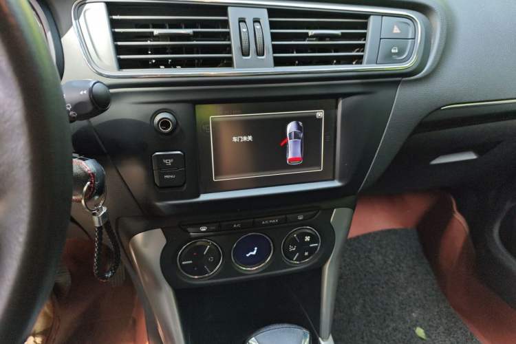 Used Citroen C3-XR 2015 1.6L Automatic Pioneer Model Audio And AC Panel