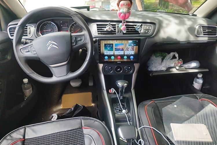 Used Citroen C3-XR 2015 1.6L Automatic Pioneer Model Center Console