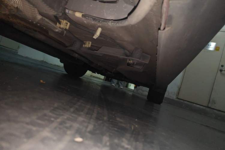 Used Citroen C3-XR 2015 1.6L Automatic Smart Version Chassis Rear Right