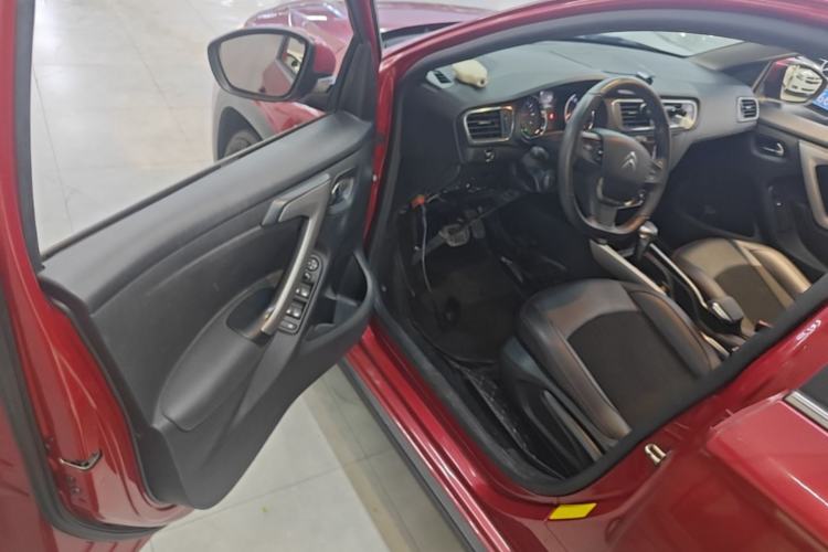 Used Citroen C3-XR 2015 1.6L Automatic Smart Version Driver Seat