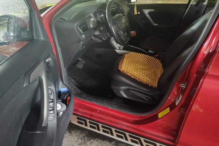 Used Citroen C3-XR 2015 1.6L Automatic Pioneer Model Driver Seat