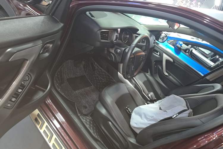 Used Citroen C3-XR 2015 1.6L Automatic Pioneer Model Driver Seat