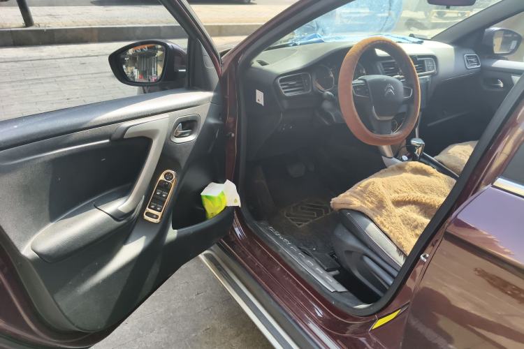 Used Citroen C3-XR 2015 1.6L Automatic Pioneer Model Driver Seat