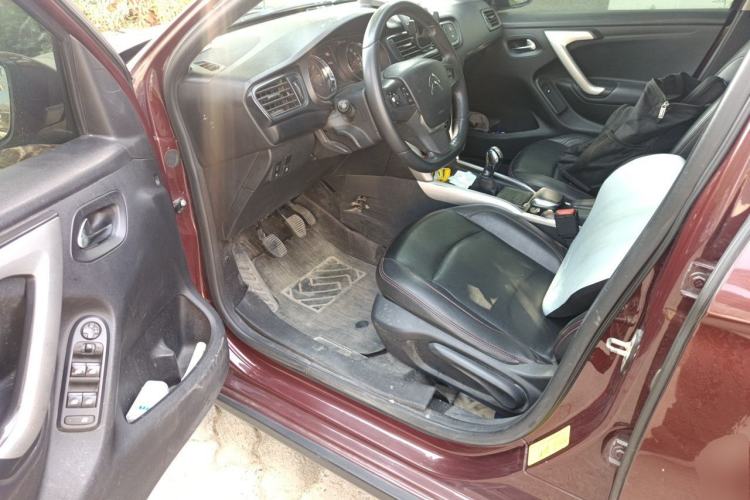 Used Citroen C3-XR 2015 1.6L Manual Pioneer Model Driver Seat