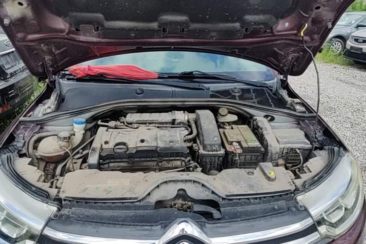Used Citroen C3-XR 2015 1.6L Manual Pioneer Model Engine Bay