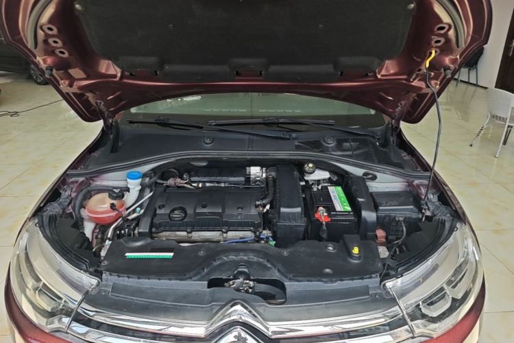 Used Citroen C3-XR 2015 1.6L Automatic Smart Version Engine Bay
