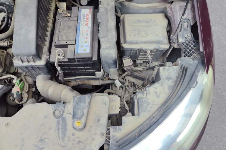 Used Citroen C3-XR 2015 1.6L Manual Pioneer Model Engine Bay Left