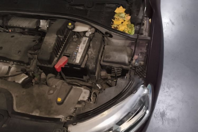 Used Citroen C3-XR 2015 1.6L Automatic Pioneer Model Engine Bay Left