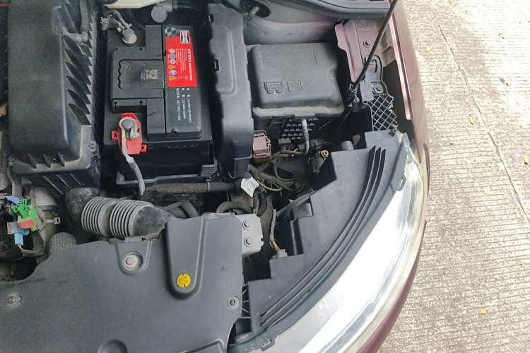 Used Citroen C3-XR 2015 1.6L Automatic Pioneer Model Engine Bay Left