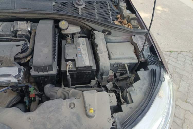 Used Citroen C3-XR 2015 1.6L Manual Pioneer Model Engine Bay Left