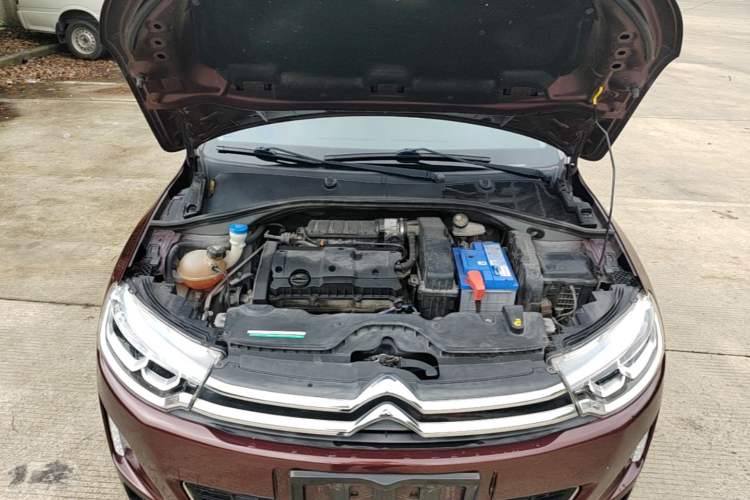 Used Citroen C3-XR 2015 1.6L Automatic Pioneer Model Engine Bay