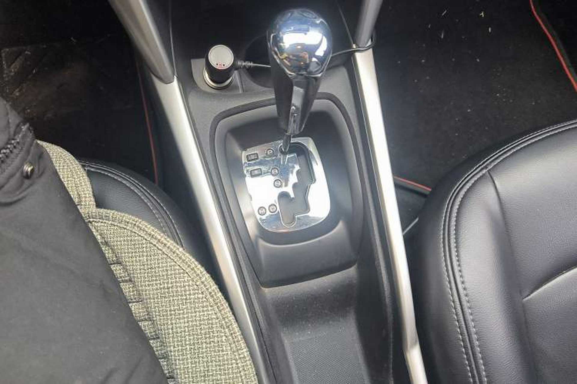 Used Citroen C3-XR 2015 1.6L Automatic Fashion Model Gear Lever