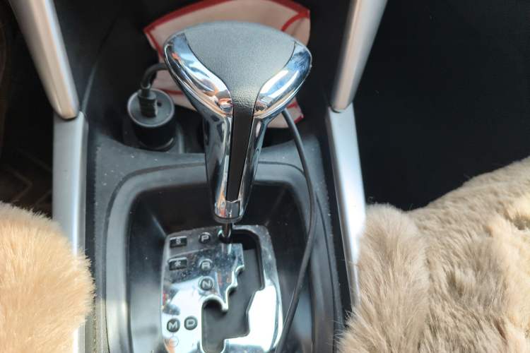 Used Citroen C3-XR 2015 1.6L Automatic Pioneer Model Gear Lever