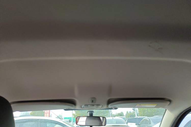 Used Citroen C3-XR 2015 1.6L Automatic Pioneer Model Headliner