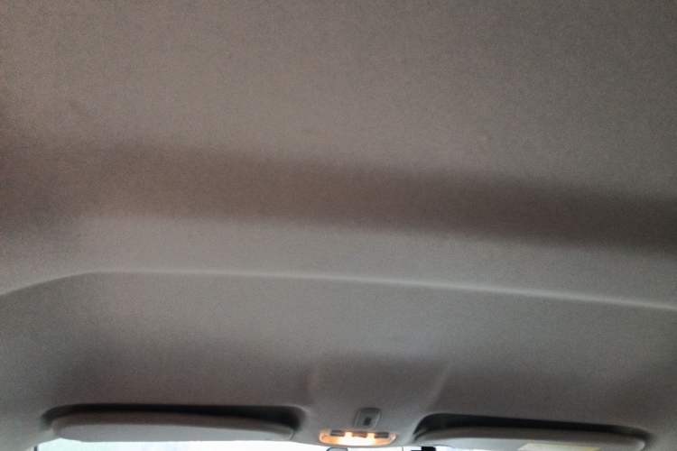 Used Citroen C3-XR 2015 1.6L Automatic Smart Version Headliner