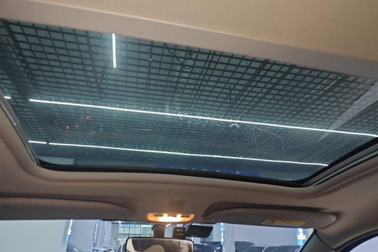Used Citroen C3-XR 2015 1.6L Automatic Smart Version Headliner