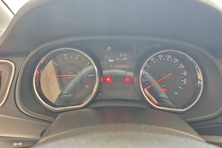Used Citroen C3-XR 2015 1.6L Automatic Smart Version Instrument Cluster