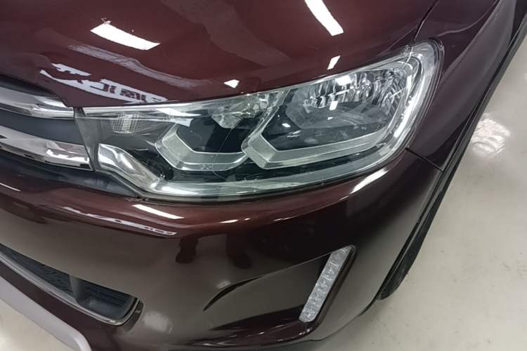 Used Citroen C3-XR 2015 1.6L Manual Pioneer Model Left Front Headlight