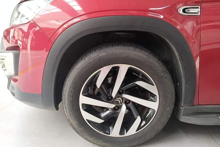 Used Citroen C3-XR 2015 1.6L Automatic Pioneer Model Left Front Wheel Hub