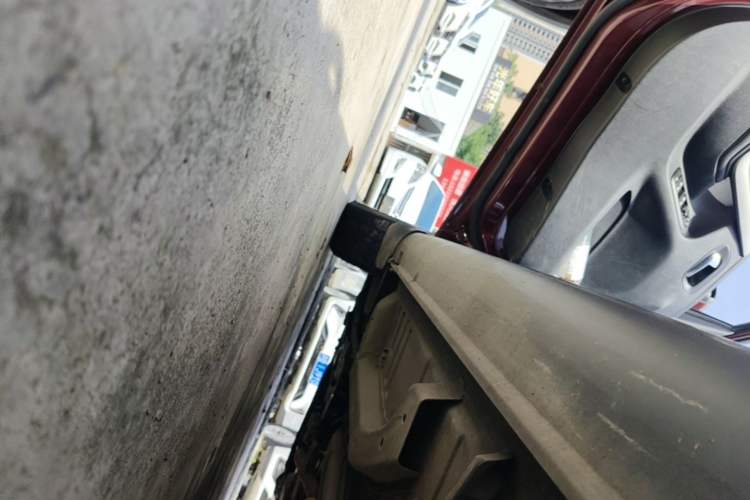 Used Citroen C3-XR 2015 1.6L Automatic Pioneer Model Left Side Sill