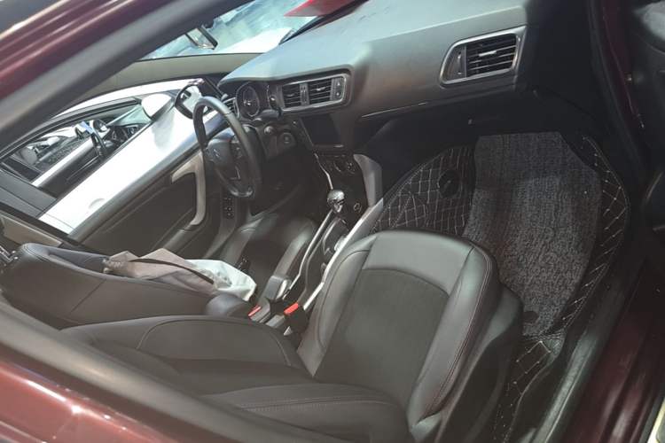 Used Citroen C3-XR 2015 1.6L Automatic Pioneer Model Right Front Seat