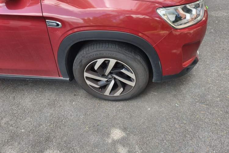 Used Citroen C3-XR 2015 1.6L Automatic Pioneer Model Right Front Wheel Hub