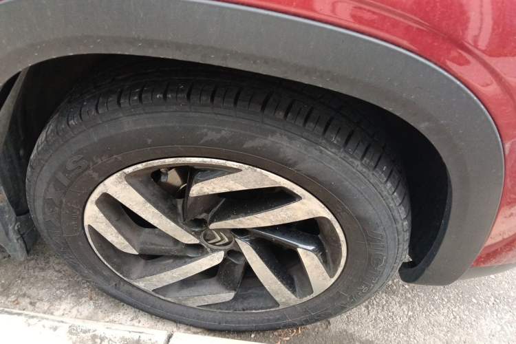 Used Citroen C3-XR 2015 1.6L Automatic Smart Version Right Front Wheel Hub